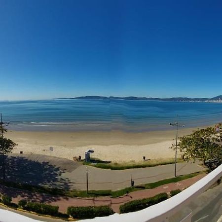 Apartamento De Cobertura Frente Para O Mar Itapema Exterior foto