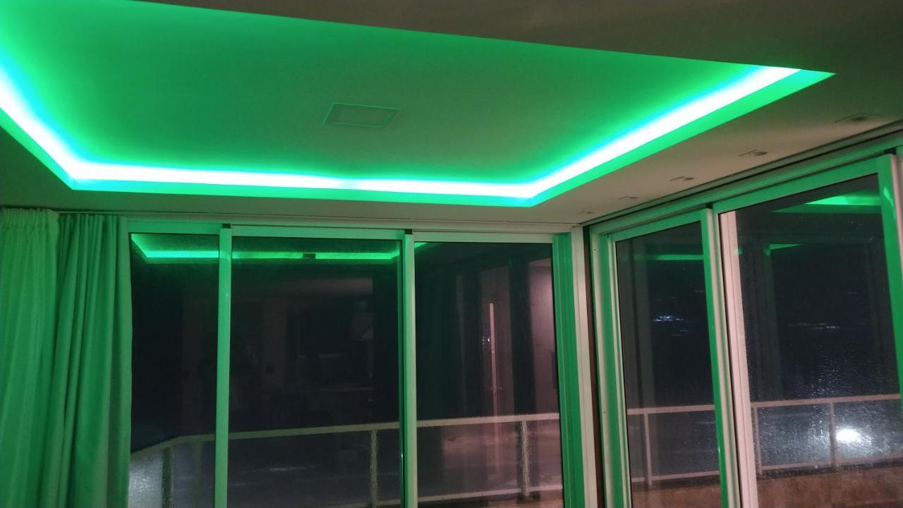 Apartamento De Cobertura Frente Para O Mar Itapema Exterior foto