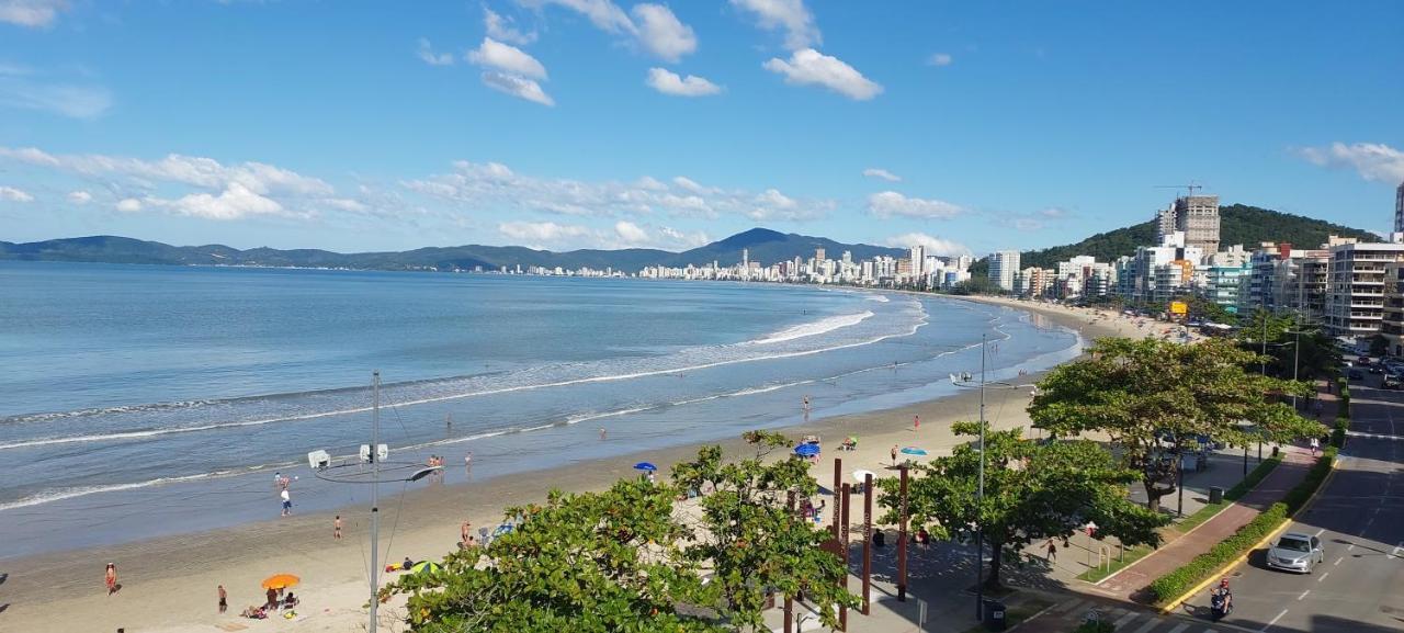 Apartamento De Cobertura Frente Para O Mar Itapema Exterior foto